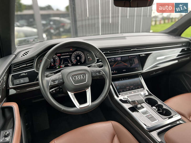 Внедорожник / Кроссовер Audi Q7 2022 в Львове
