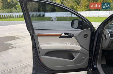 Внедорожник / Кроссовер Audi Q7 2013 в 