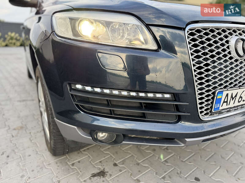 Позашляховик / Кросовер Audi Q7 2006 в Вінниці
