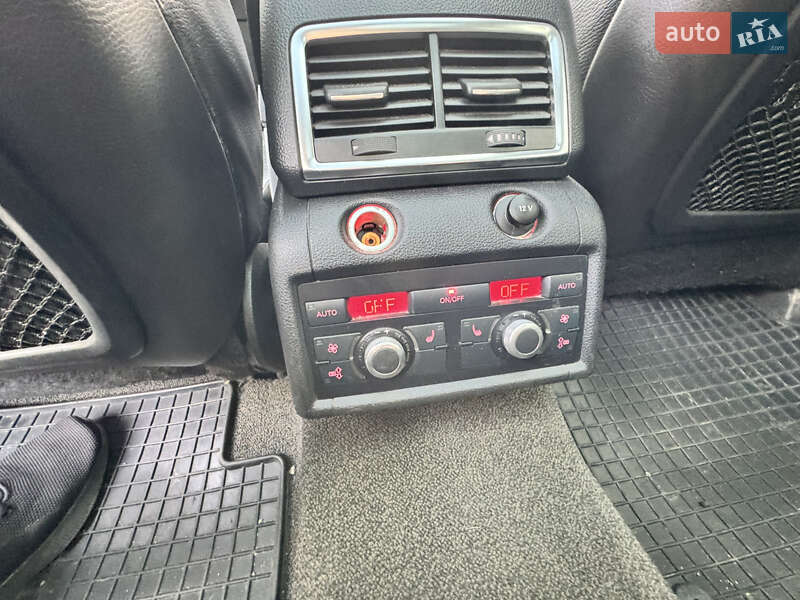 Позашляховик / Кросовер Audi Q7 2006 в Вінниці