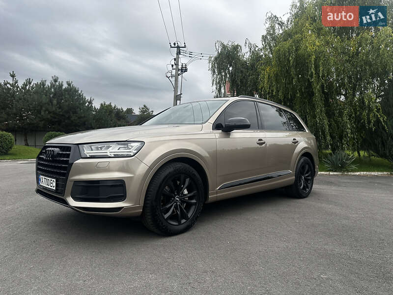 Внедорожник / Кроссовер Audi Q7 2018 в Киеве