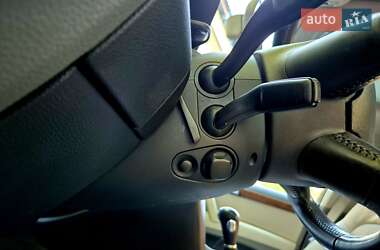 Позашляховик / Кросовер Audi Q7 2010 в 
