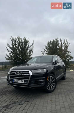 Позашляховик / Кросовер Audi Q7 2017 в Радивиліві