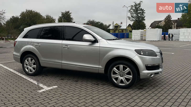 Позашляховик / Кросовер Audi Q7 2006 в Коломиї