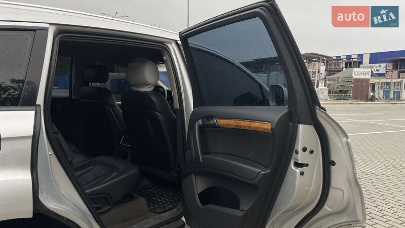 Позашляховик / Кросовер Audi Q7 2006 в Коломиї