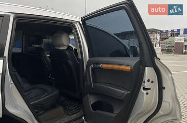 Внедорожник / Кроссовер Audi Q7 2006 в 