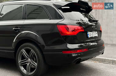 Позашляховик / Кросовер Audi Q7 2014 в 
