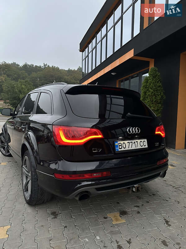 Позашляховик / Кросовер Audi Q7 2015 в Теребовлі
