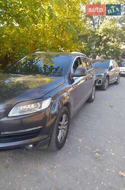 Внедорожник / Кроссовер Audi Q7 2007 в Сумах