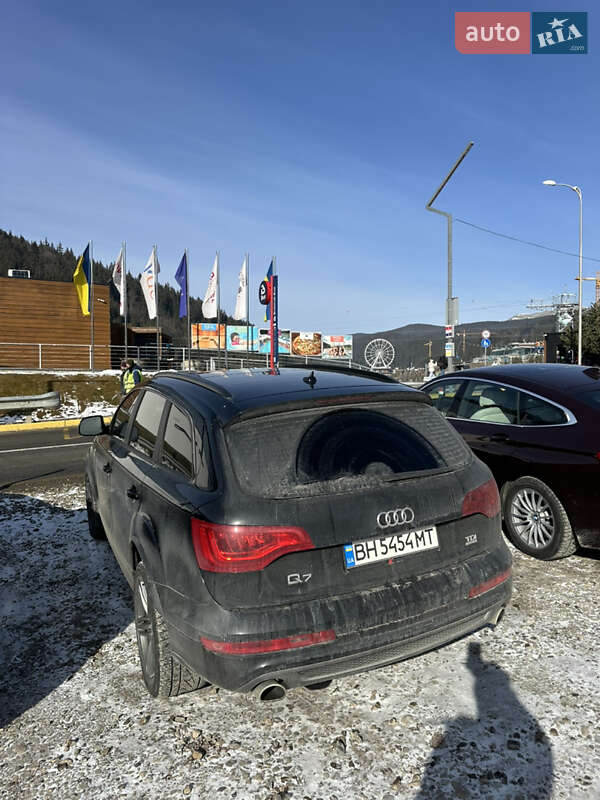 Внедорожник / Кроссовер Audi Q7 2013 в Одессе