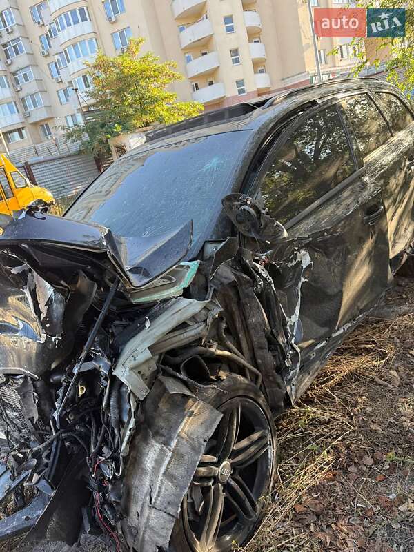 Внедорожник / Кроссовер Audi Q7 2014 в Николаеве