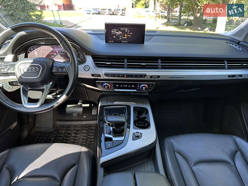 Позашляховик / Кросовер Audi Q7 2019 в Чернігові