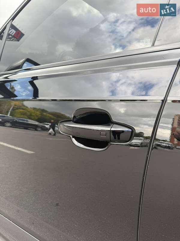 Внедорожник / Кроссовер Audi Q7 2017 в Днепре фото 13 Внедорожник / Кроссовер Audi Q7 2017 в Днепре