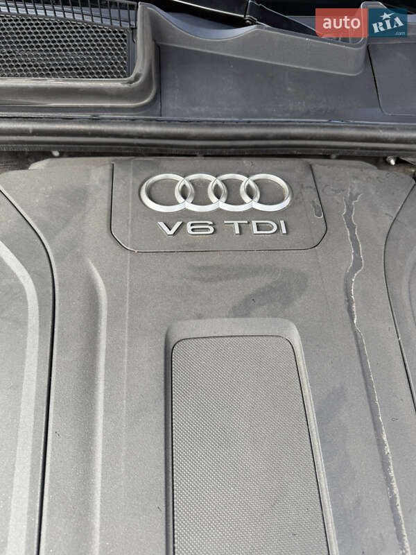 Внедорожник / Кроссовер Audi Q7 2017 в Днепре фото 46 Внедорожник / Кроссовер Audi Q7 2017 в Днепре
