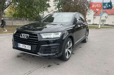 Внедорожник / Кроссовер Audi Q7 2015 в Кременчуге