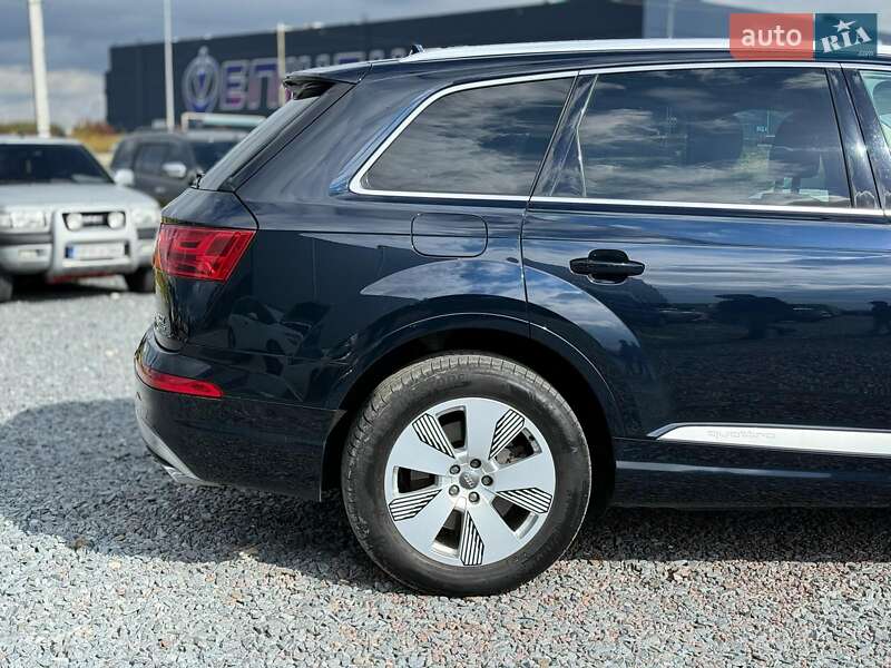 Внедорожник / Кроссовер Audi Q7 2016 в Львове фото 7 Внедорожник / Кроссовер Audi Q7 2016 в Львове