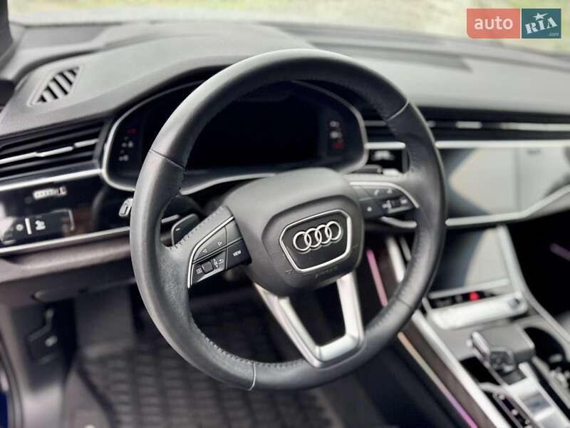 Позашляховик / Кросовер Audi Q7 2020 в Івано-Франківську
