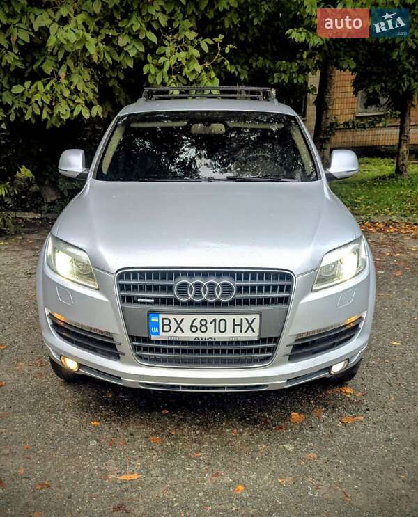 Позашляховик / Кросовер Audi Q7 2007 в Хмельницькому