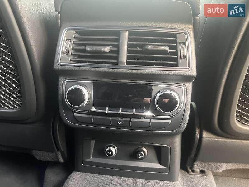 Позашляховик / Кросовер Audi Q7 2018 в Києві