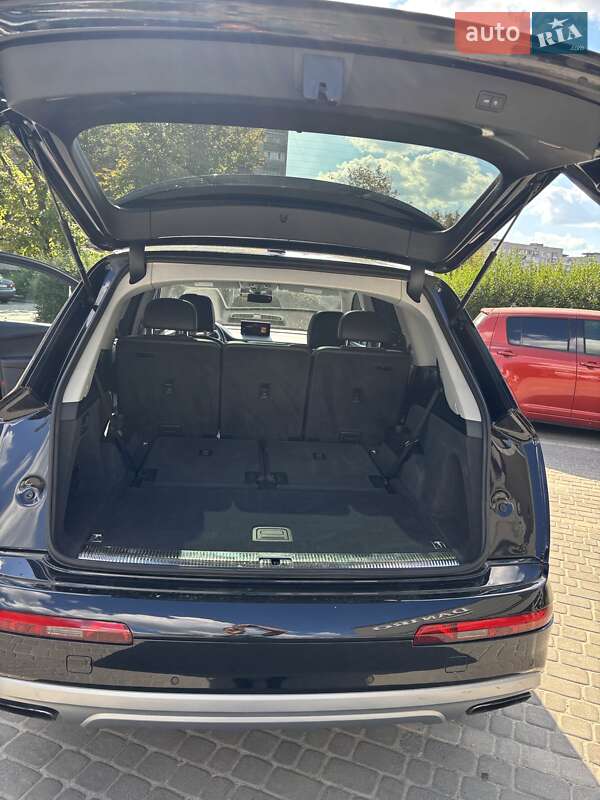 Внедорожник / Кроссовер Audi Q7 2016 в Львове фото 19 Внедорожник / Кроссовер Audi Q7 2016 в Львове