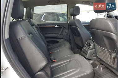 Внедорожник / Кроссовер Audi Q7 2015 в 