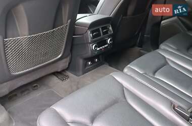Внедорожник / Кроссовер Audi Q7 2017 в 