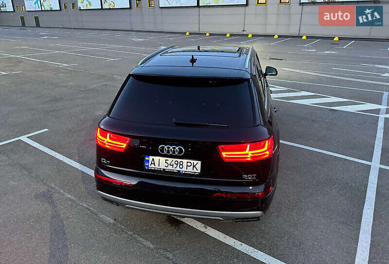 Внедорожник / Кроссовер Audi Q7 2017 в Киеве