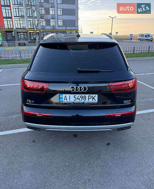 Внедорожник / Кроссовер Audi Q7 2017 в Киеве
