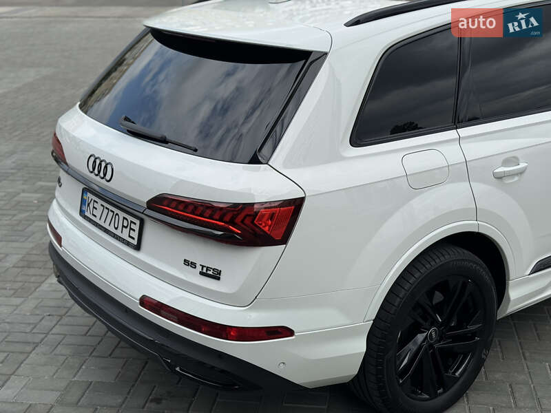 Внедорожник / Кроссовер Audi Q7 2020 в Днепре