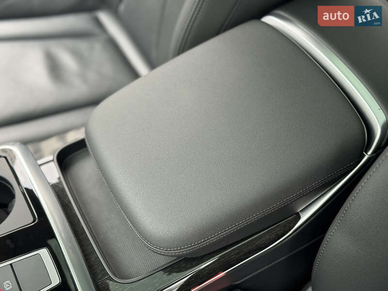 Внедорожник / Кроссовер Audi Q7 2020 в Днепре