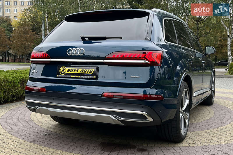 Позашляховик / Кросовер Audi Q7 2020 в Львові
