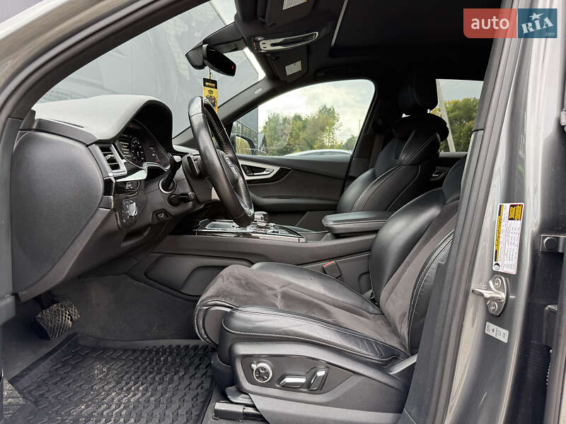 Внедорожник / Кроссовер Audi Q7 2016 в Львове