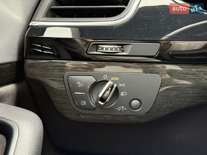 Внедорожник / Кроссовер Audi Q7 2016 в Львове