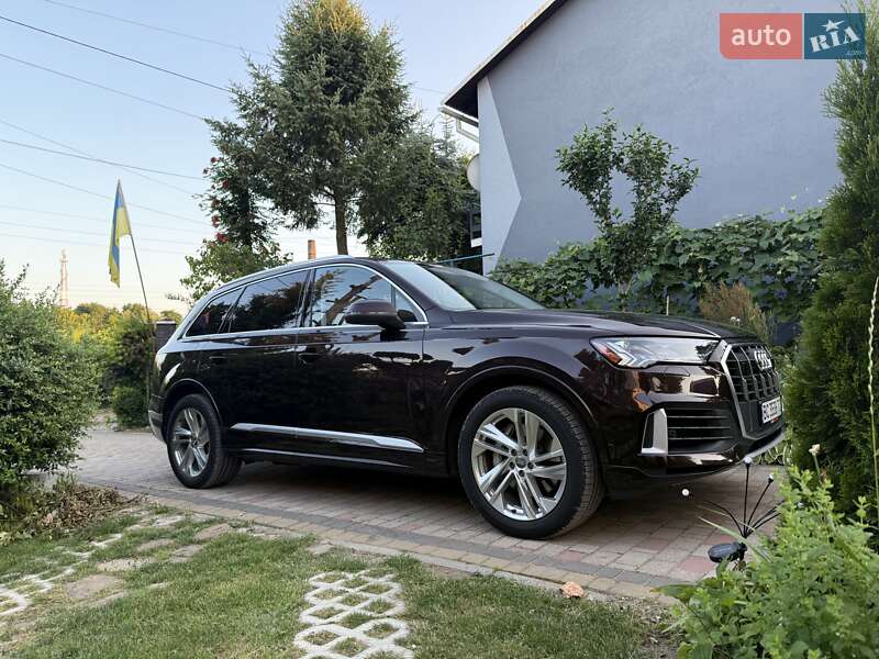 Позашляховик / Кросовер Audi Q7 2019 в Львові