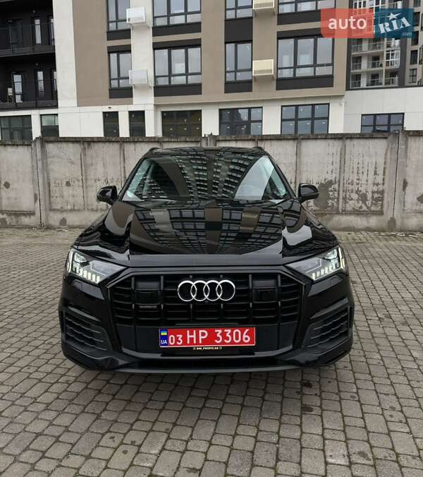 Позашляховик / Кросовер Audi Q7 2020 в Львові