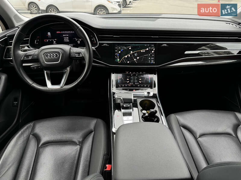 Позашляховик / Кросовер Audi Q7 2020 в Львові