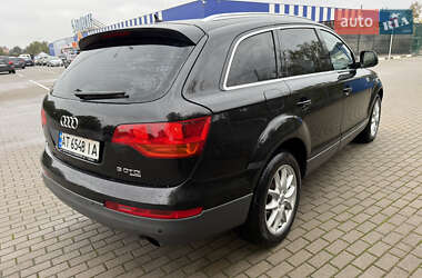 Позашляховик / Кросовер Audi Q7 2006 в 