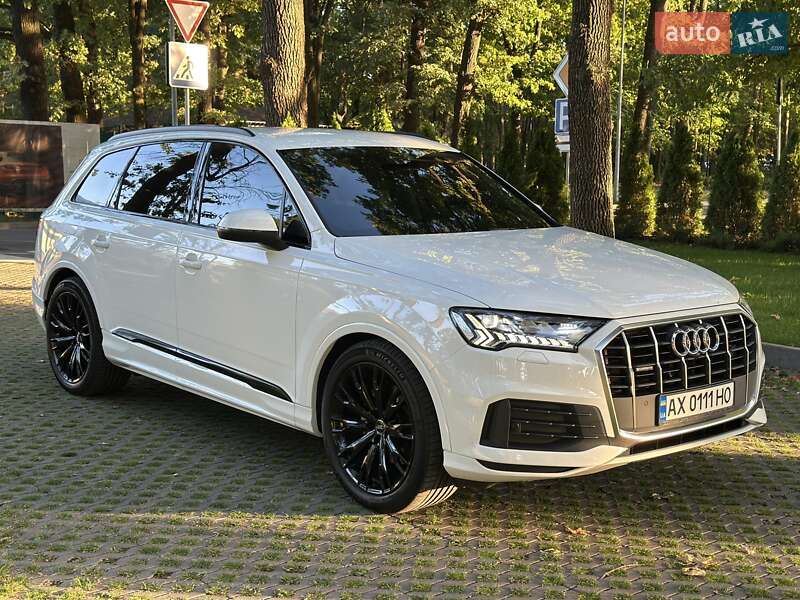 Позашляховик / Кросовер Audi Q7 2023 в Харкові