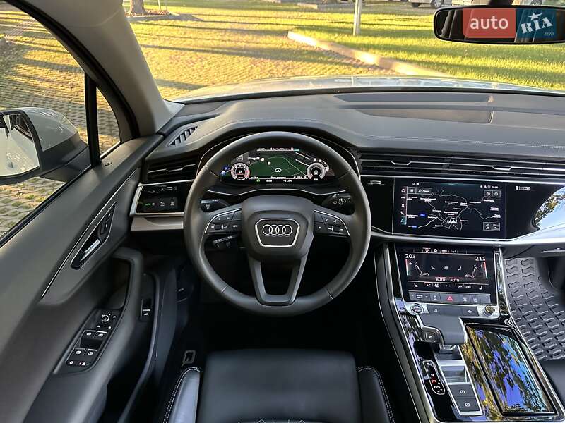 Позашляховик / Кросовер Audi Q7 2023 в Харкові