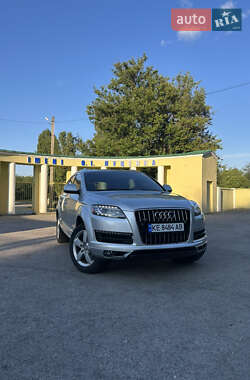 Внедорожник / Кроссовер Audi Q7 2015 в 