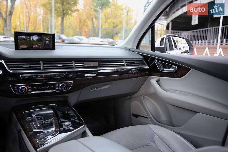 Позашляховик / Кросовер Audi Q7 2017 в Харкові фото 15 Позашляховик / Кросовер Audi Q7 2017 в Харкові