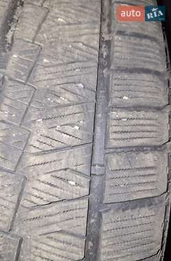 Внедорожник / Кроссовер Audi Q7 2011 в 