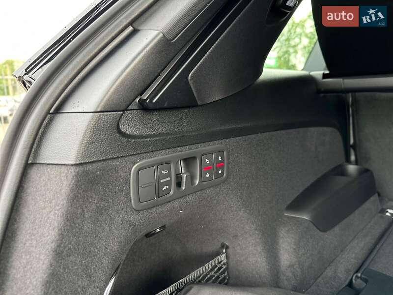 Позашляховик / Кросовер Audi Q7 2025 в Києві фото 62 Позашляховик / Кросовер Audi Q7 2025 в Києві