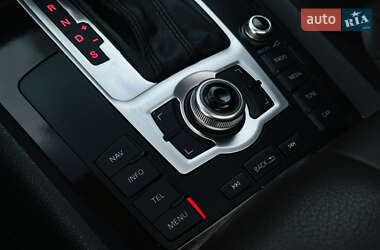 Внедорожник / Кроссовер Audi Q7 2012 в 