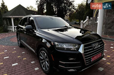 Внедорожник / Кроссовер Audi Q7 2018 в 