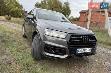 Внедорожник / Кроссовер Audi Q7 2019 в 