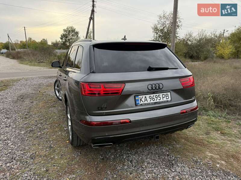 Внедорожник / Кроссовер Audi Q7 2019 в Днепре фото 14 Внедорожник / Кроссовер Audi Q7 2019 в Днепре
