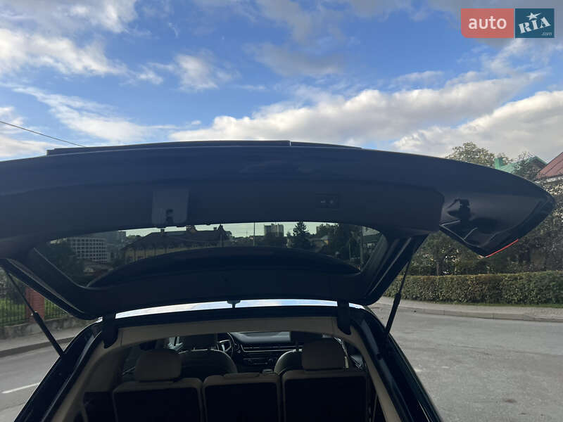 Позашляховик / Кросовер Audi Q7 2018 в Дніпрі