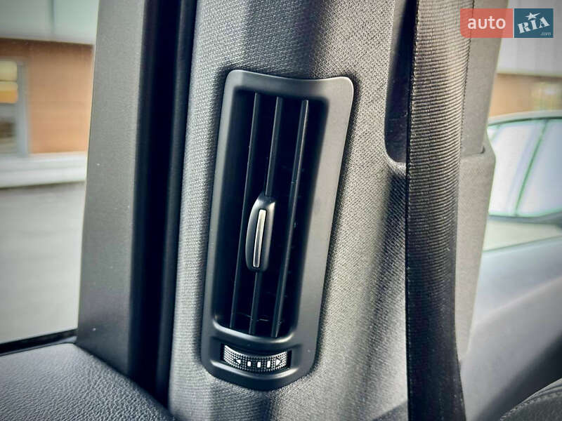 Позашляховик / Кросовер Audi Q7 2017 в Києві
