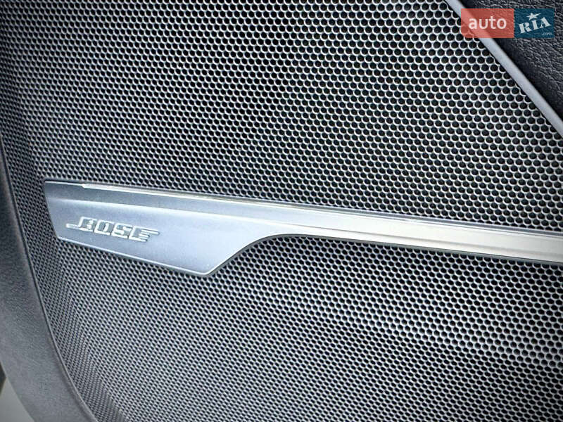 Позашляховик / Кросовер Audi Q7 2017 в Києві